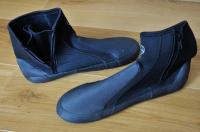 New Northern Diver neoprene boots size 9.5 (44)